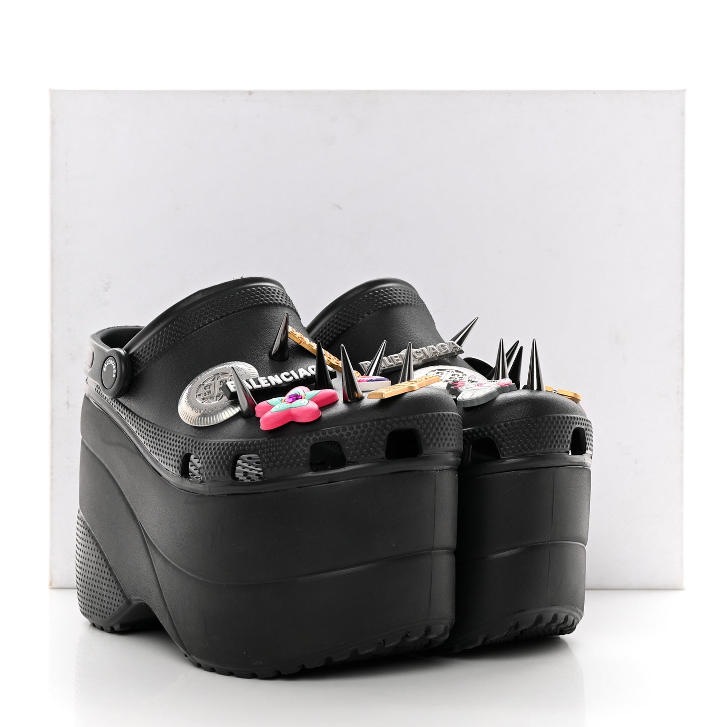 X CROCS Rubber Textured Spiked Womens Platform Sandals 37 Black