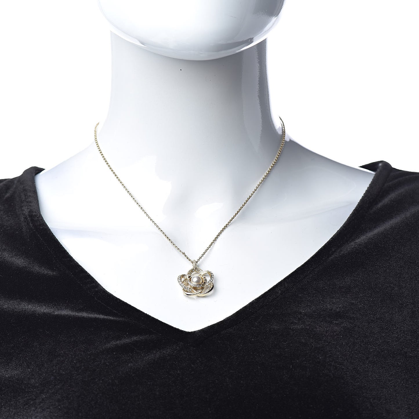 Crystal Pearl Camellia Necklace Gold
