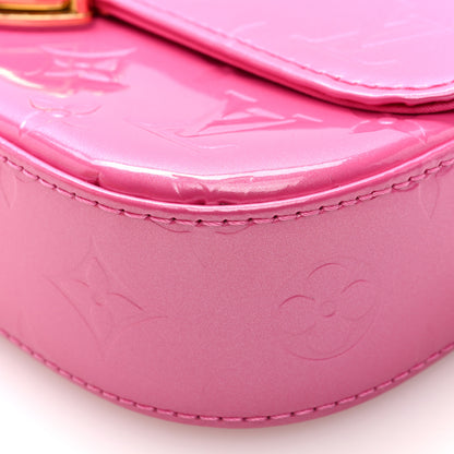 Louis Vuitton Vernis Malibu Pochette Neon Pink 9 of 10