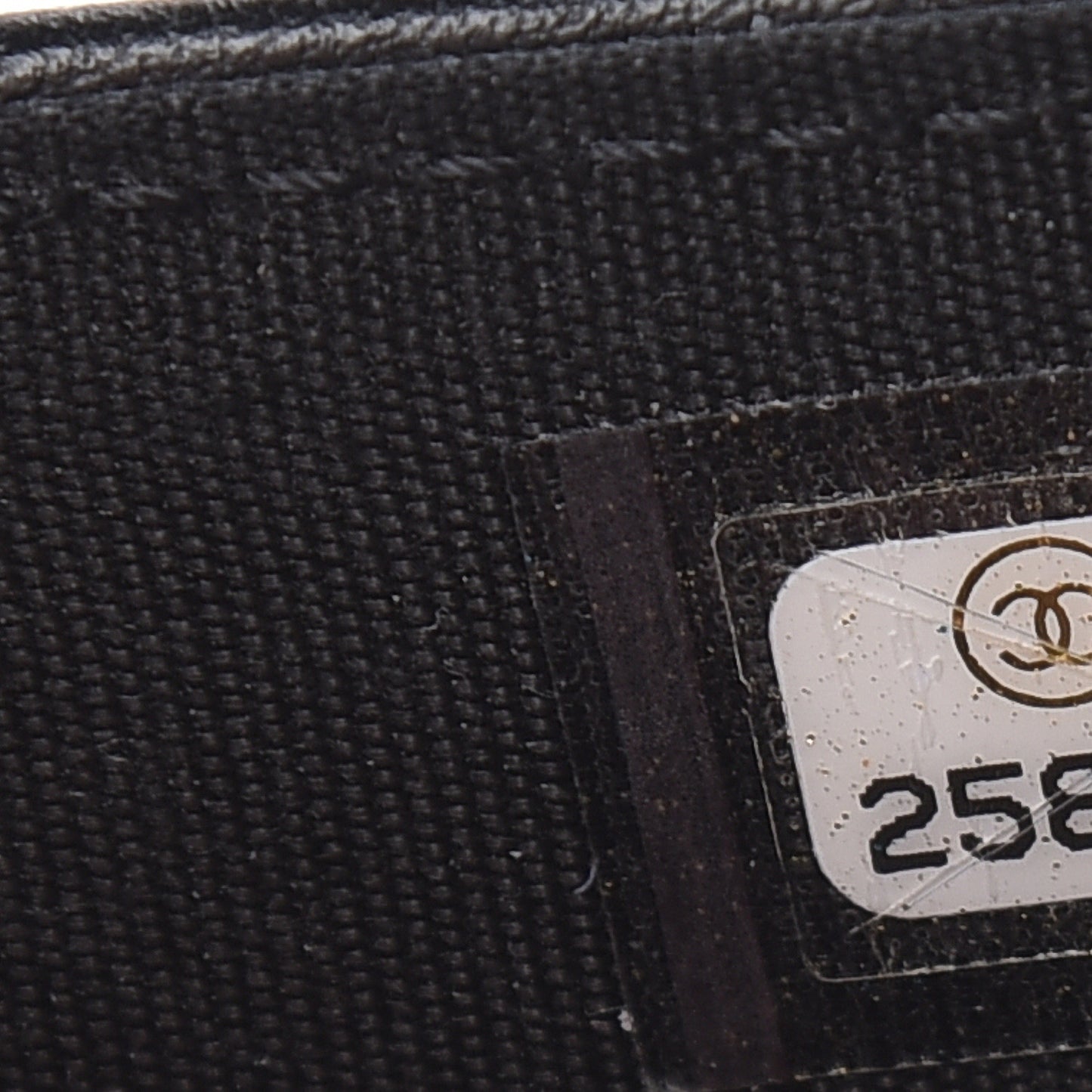 Caviar Quilted Medium Boy Flap Wallet Black