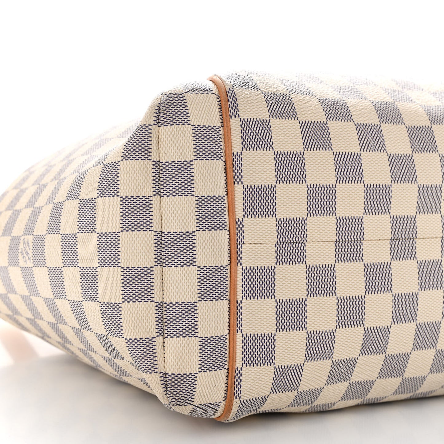 Damier Azur Totally MM