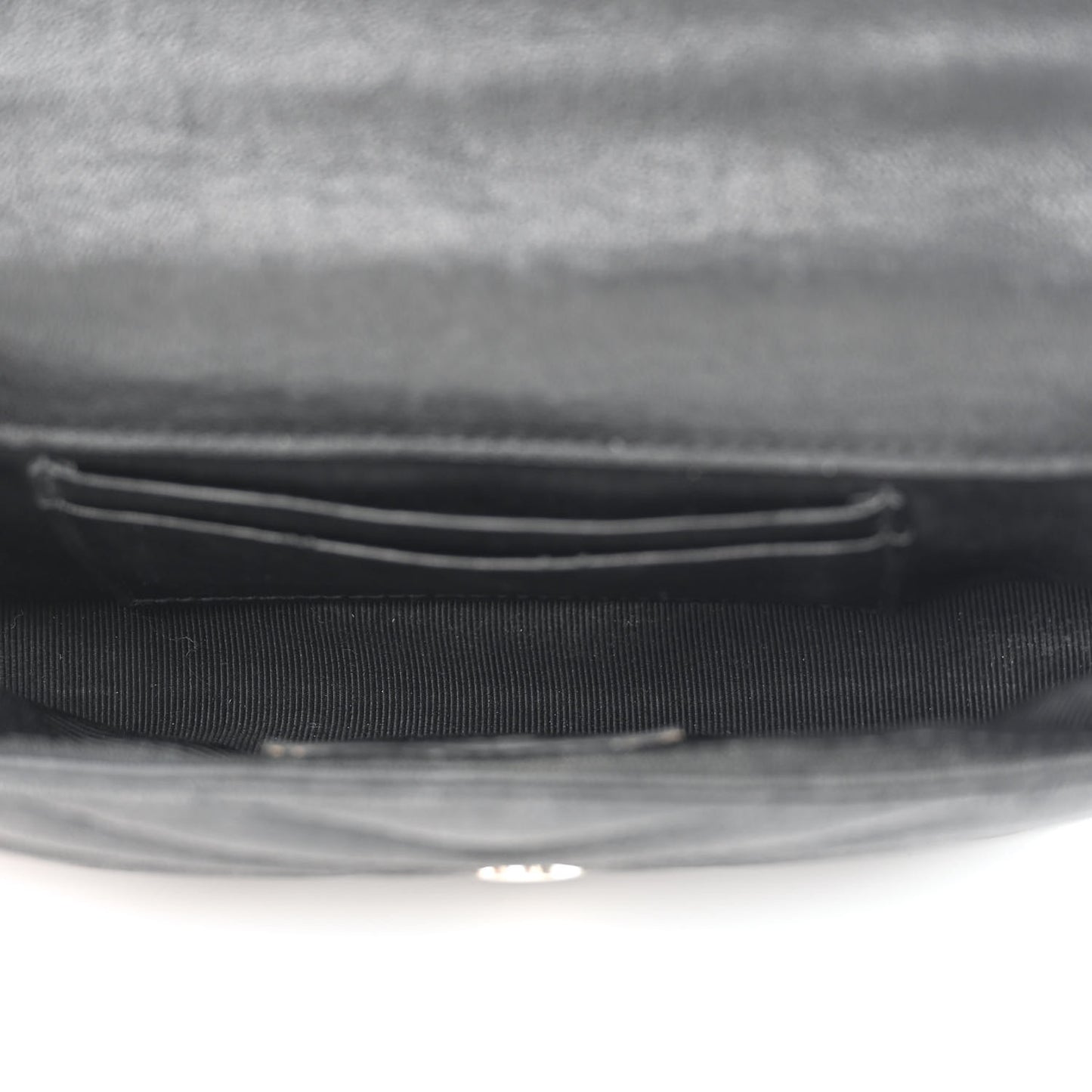 Sheepskin Matelasse Chevron Monogram College Chain Wallet Black