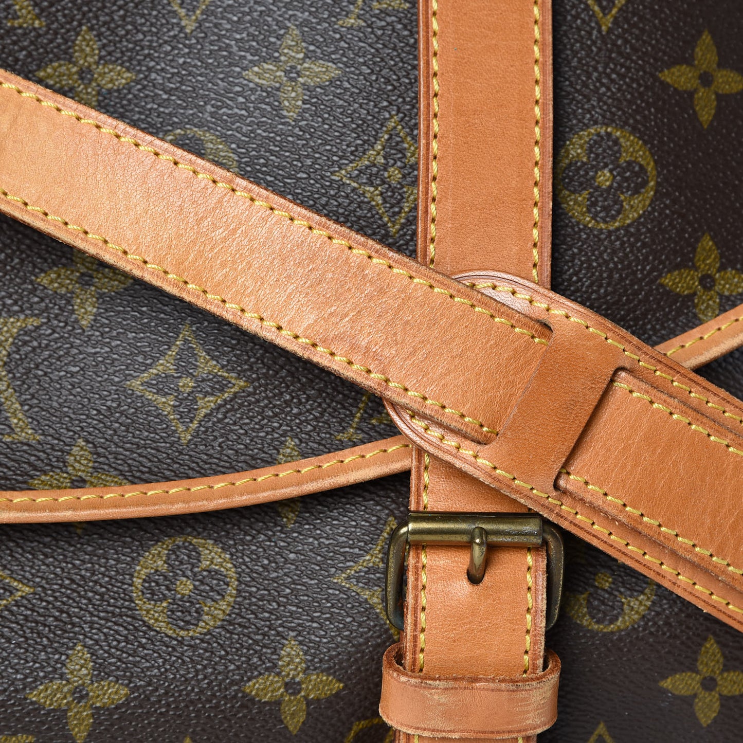Monogram Saumur 43