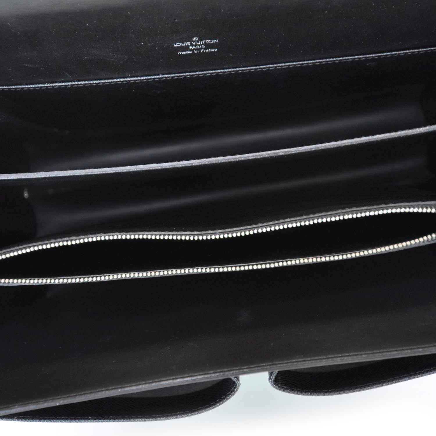 Louis Vuitton Taiga Serviette Tobol Briefcase Black 8 of 10