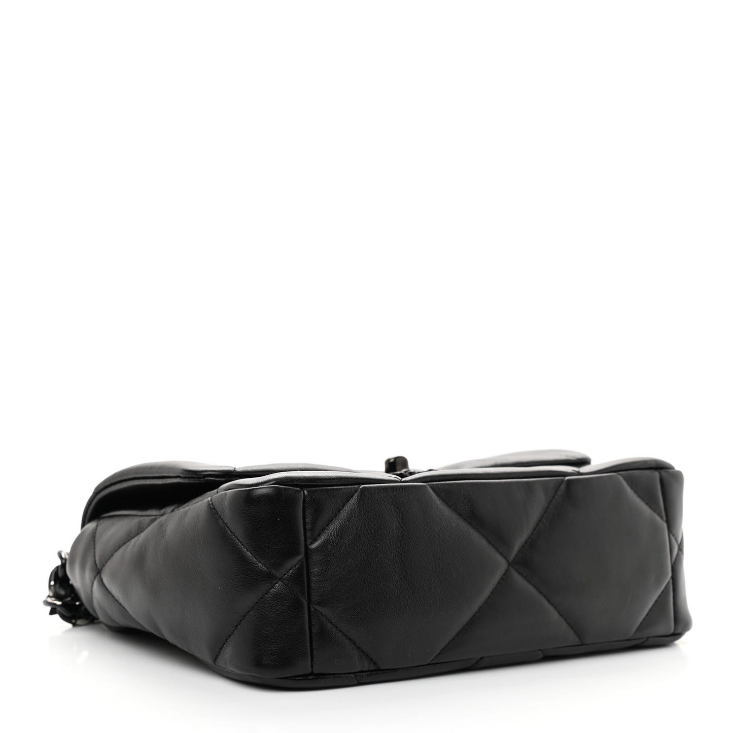 Lambskin Quilted Medium Chanel 19 Flap So Black