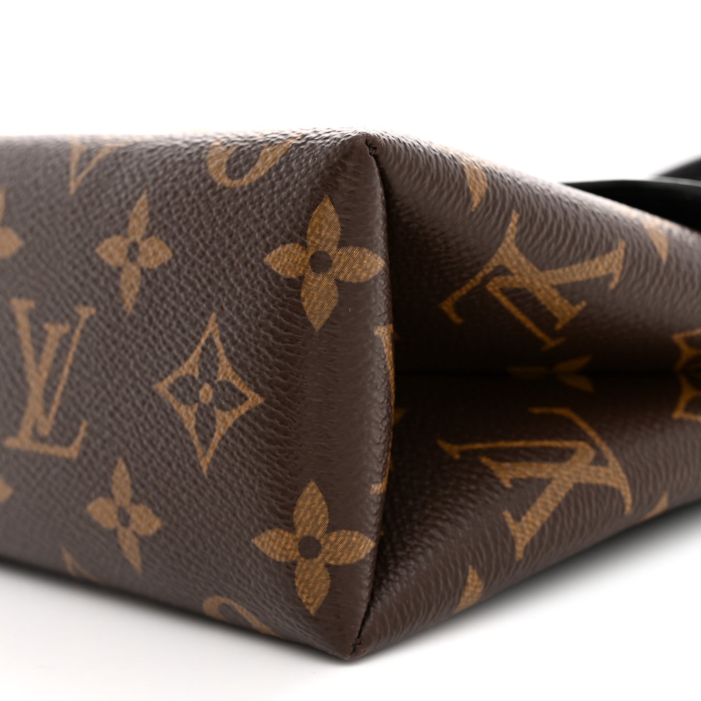 Monogram Locky BB Black
