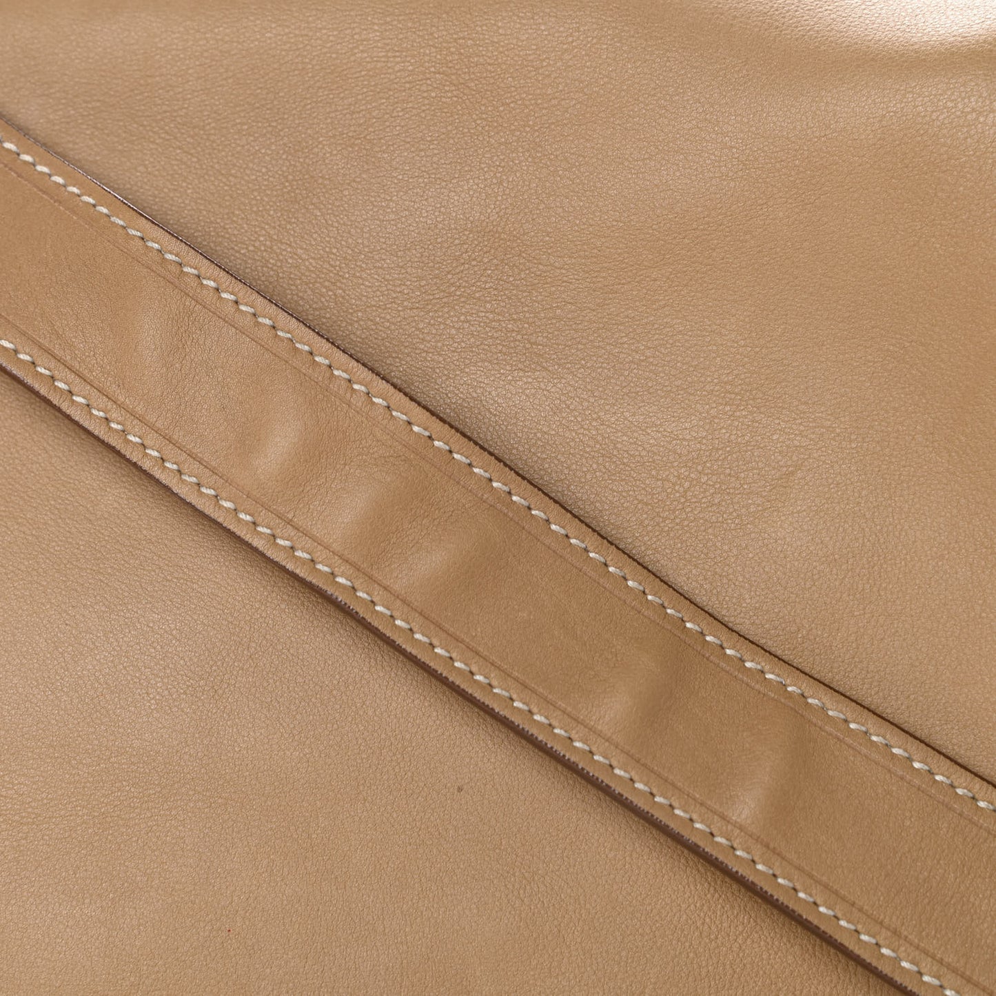Vitello Soft Messenger Flap Sughero
