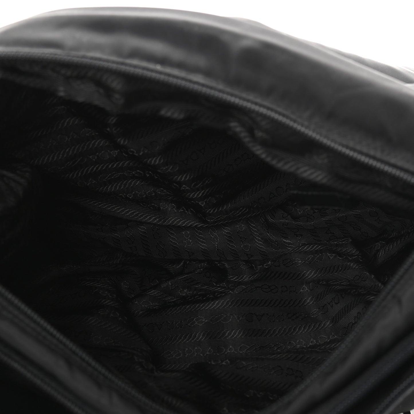 Nylon Vela Messenger Bag Black