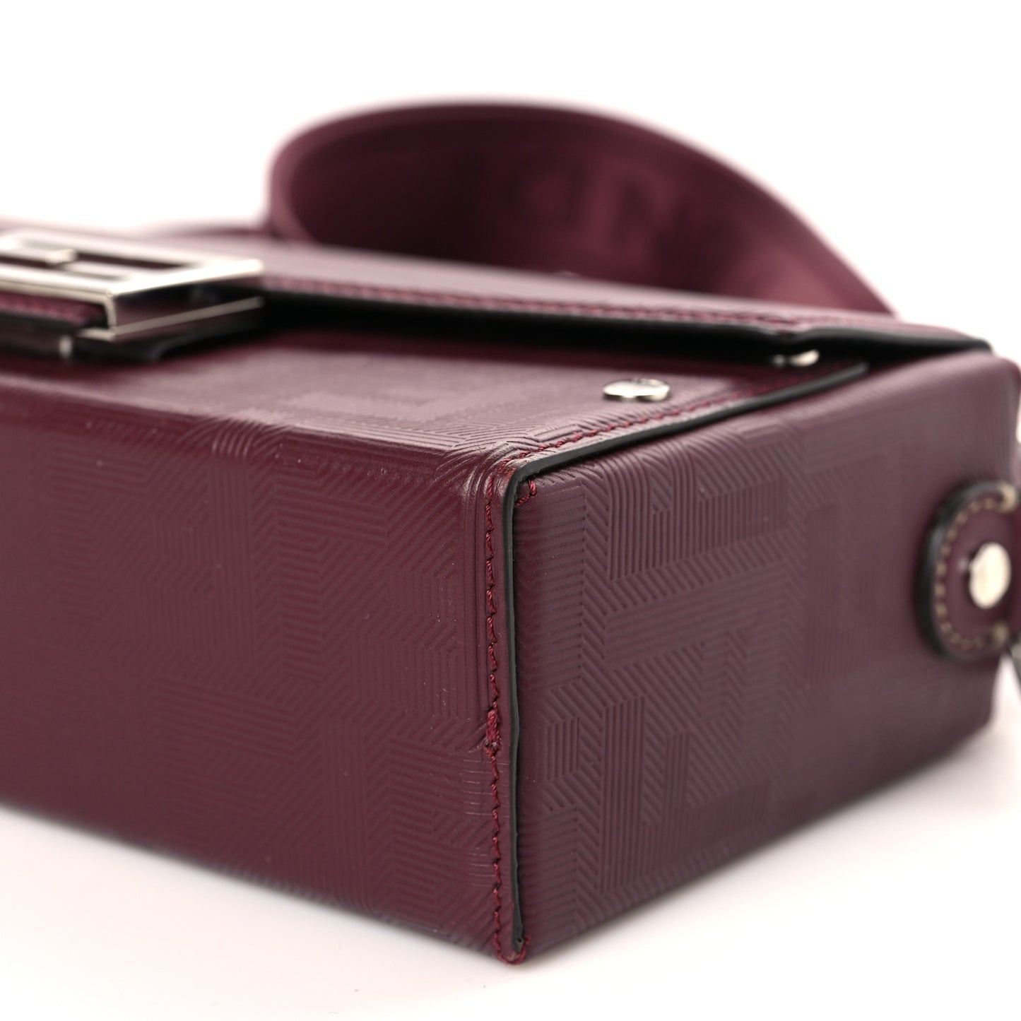 Vitello King FF Lines Embossed Baguette Soft Trunk Burgundy
