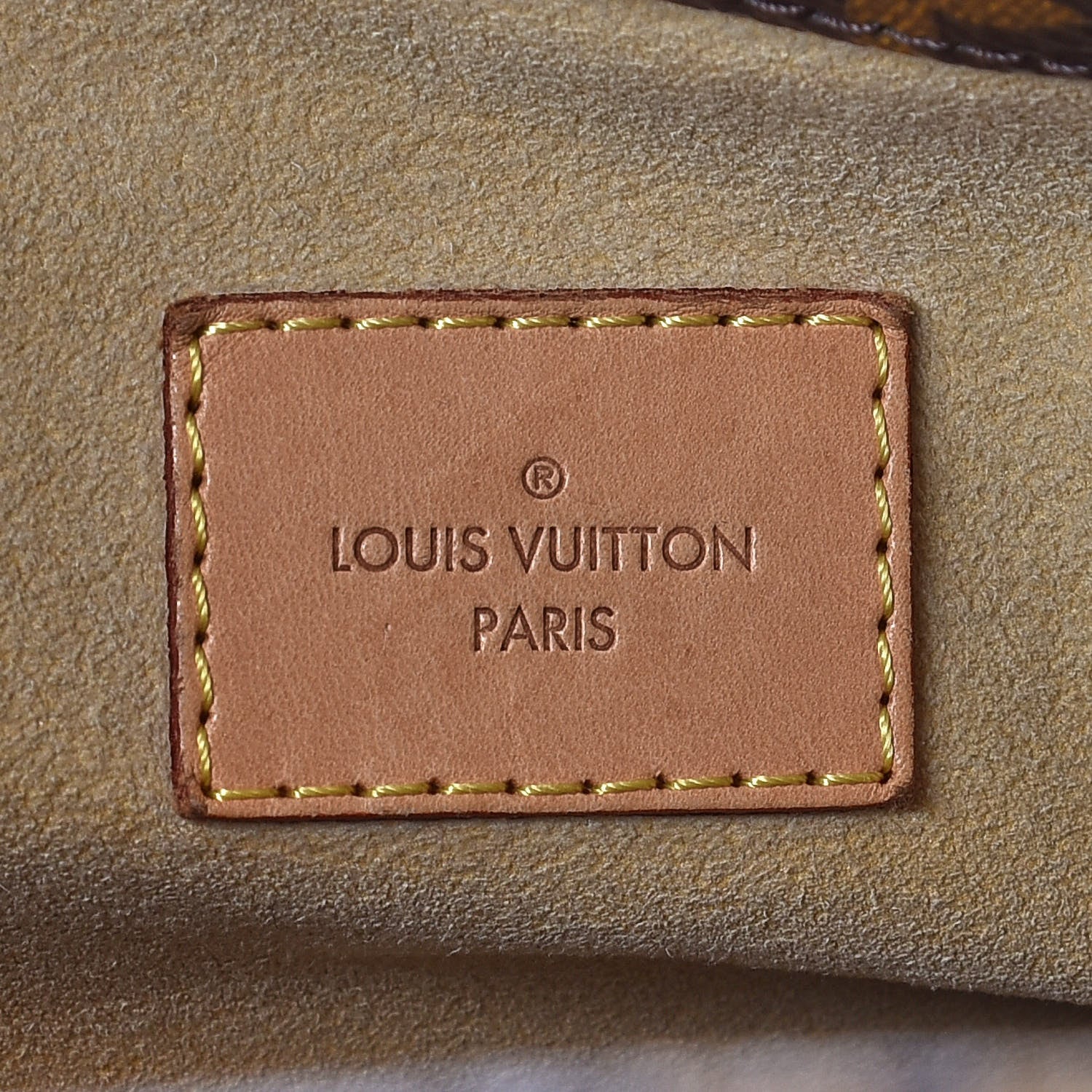 Louis Vuitton Monogram Artsy MM 11 of 17