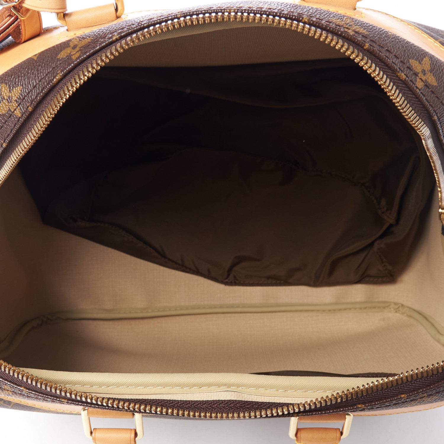 Louis Vuitton Monogram Evasion Sports Bag 7 of 9