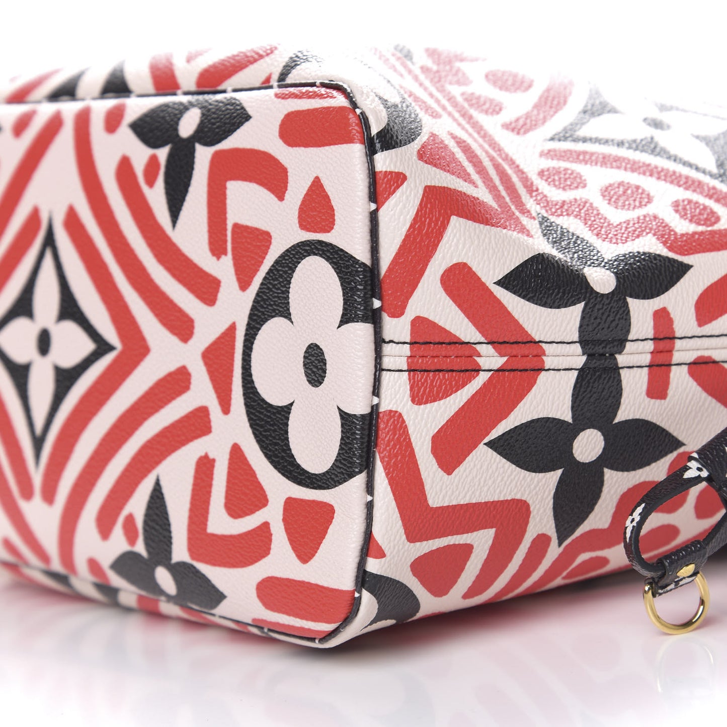 Monogram Giant Crafty Neverfull MM Creme Rouge Black