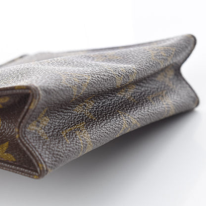 Louis Vuitton Monogram Toiletry Pouch 15 11 of 11