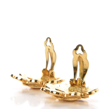 Chanel CC Flower Clip On Earrings Gold 3 of 4