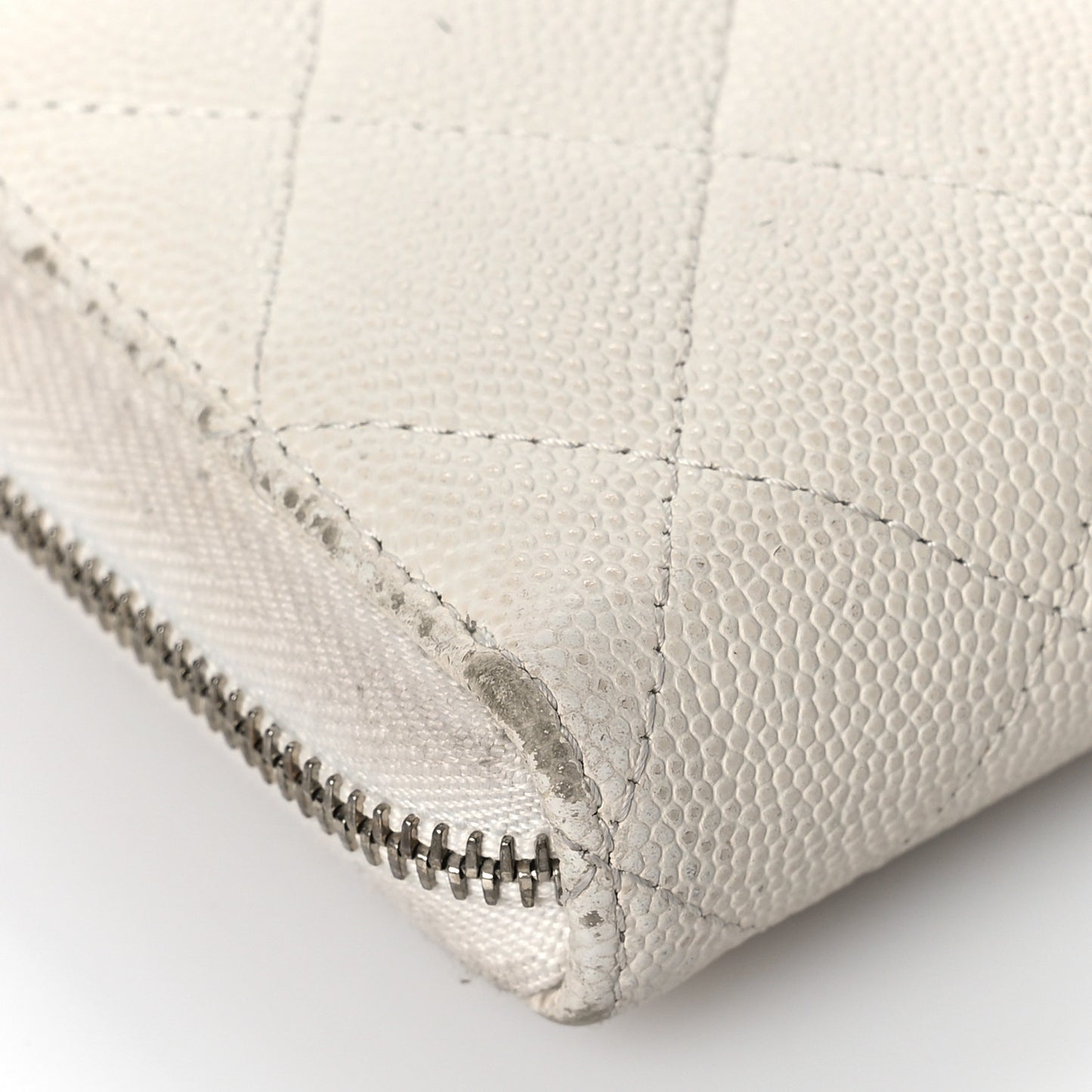 Caviar Quilted Large Gusset Zip Around Wallet White