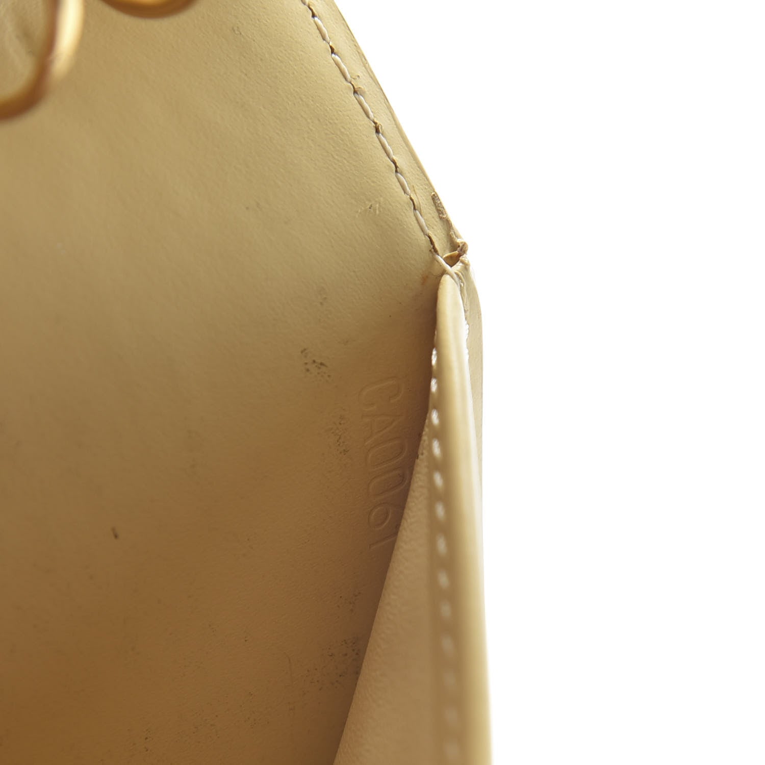 Louis Vuitton Epi Small Ring Agenda Cover Vanilla 7 of 11