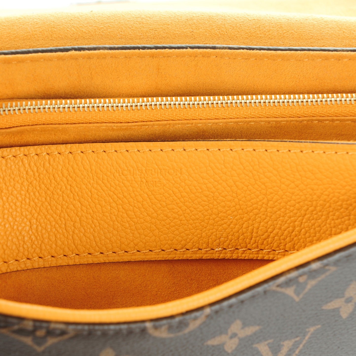 Monogram Pallas Chain Safran