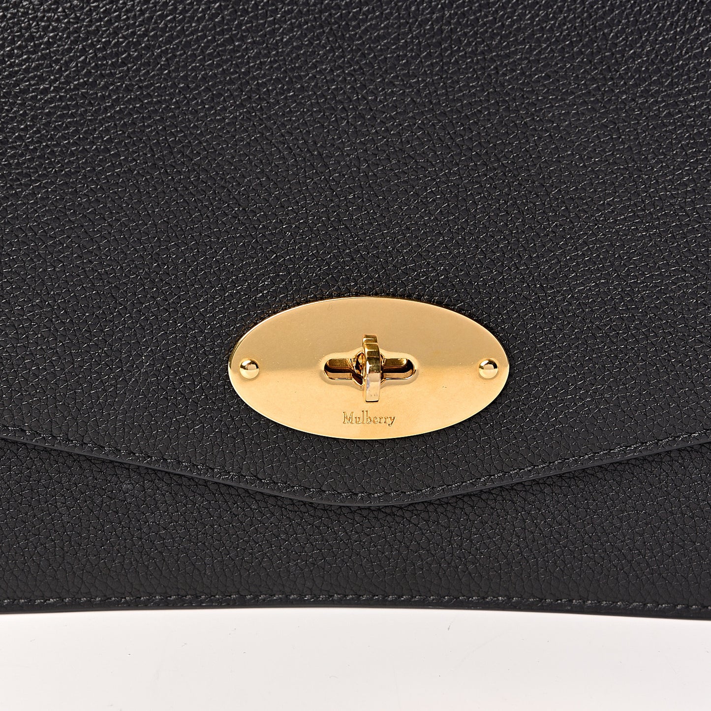 Small Classic Grain Calfskin Large Darley Black