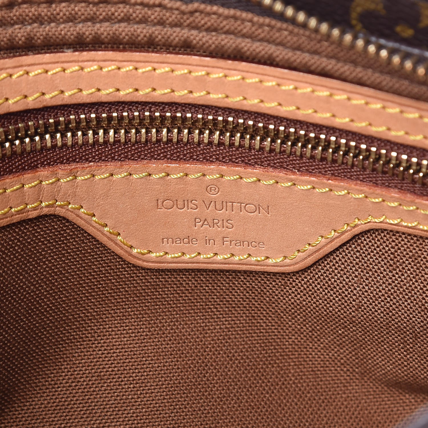 Louis Vuitton Monogram Trotteur 6 of 12