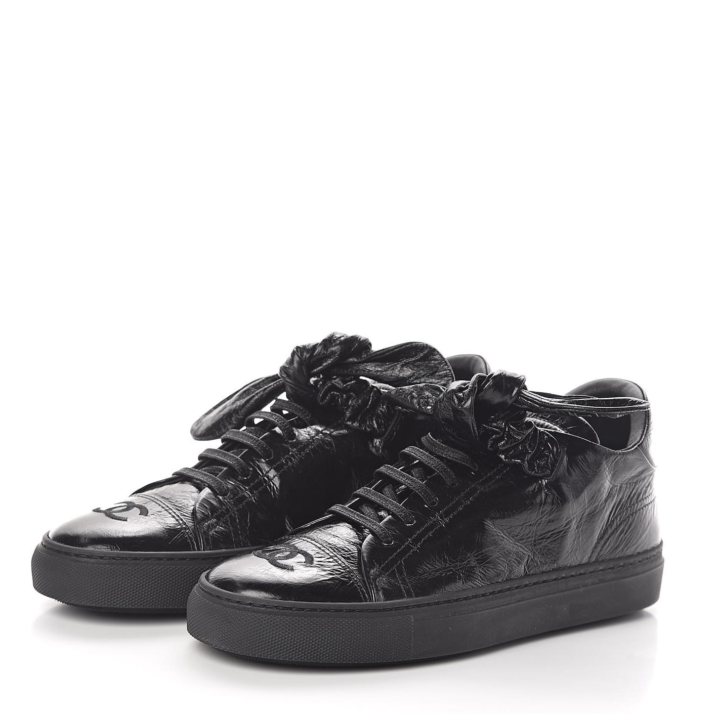 Crumpled Calfskin Womens CC Bow Sneakers 38.5 Black