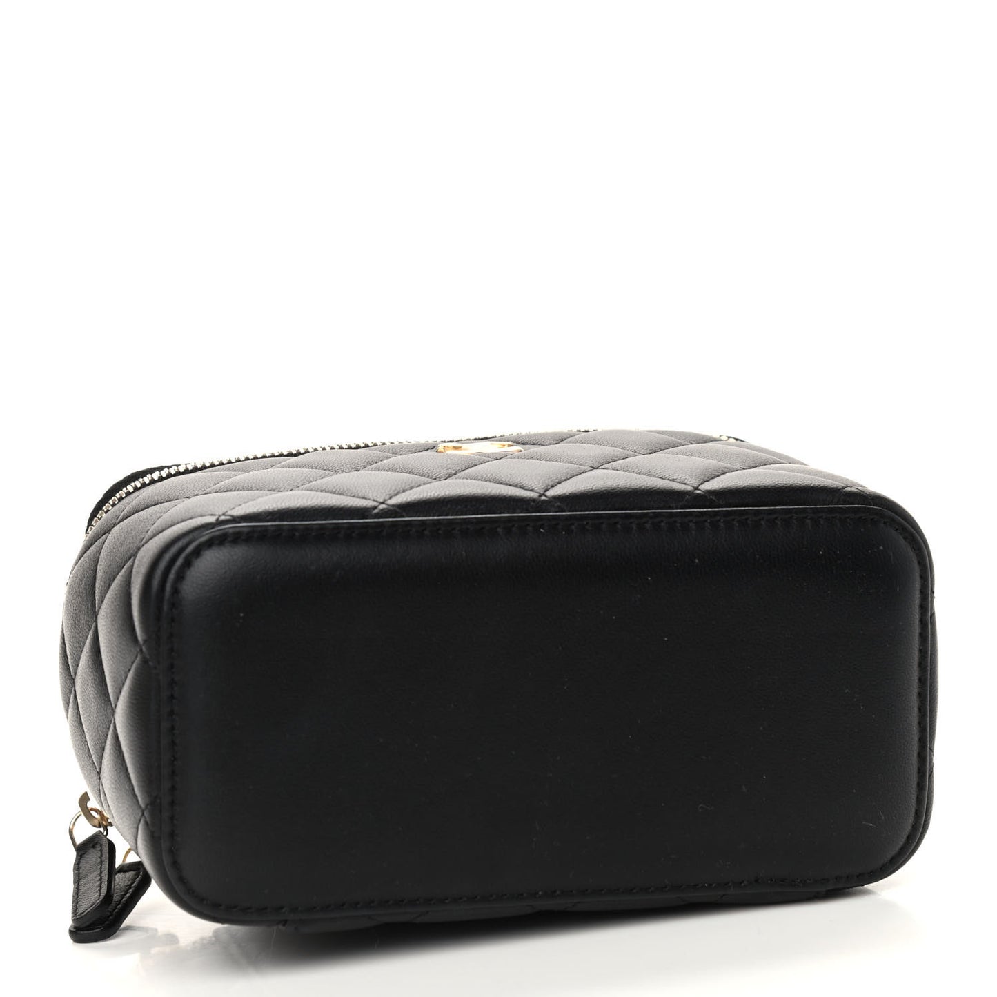 Lambskin Quilted Pearl Crush Small Vanity Case With Chain Black