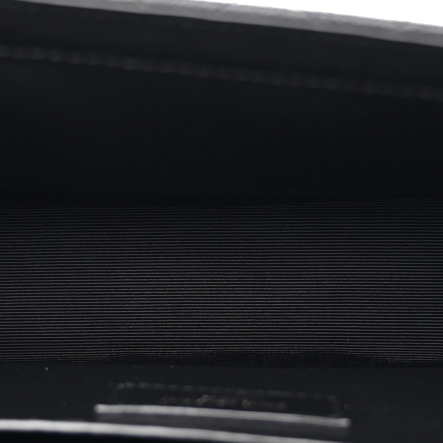 Saint Laurent Grain De Poudre Textured Mixed Matelasse Triquilt Medium Monogram Monochrome Satchel Black 5 of 10