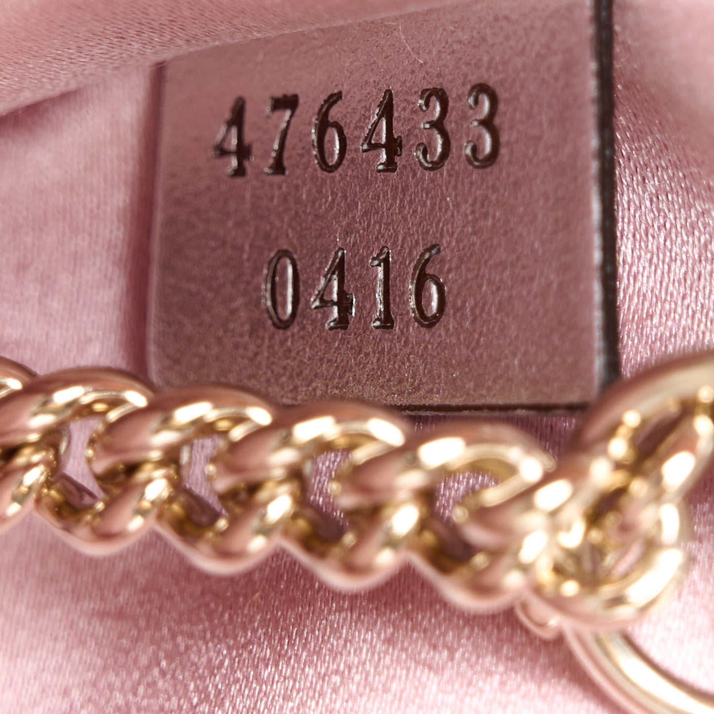Iridescent Nappa Chevron Matelasse Super Mini GG Marmont Shoulder Bag Iridescent Escape Pink