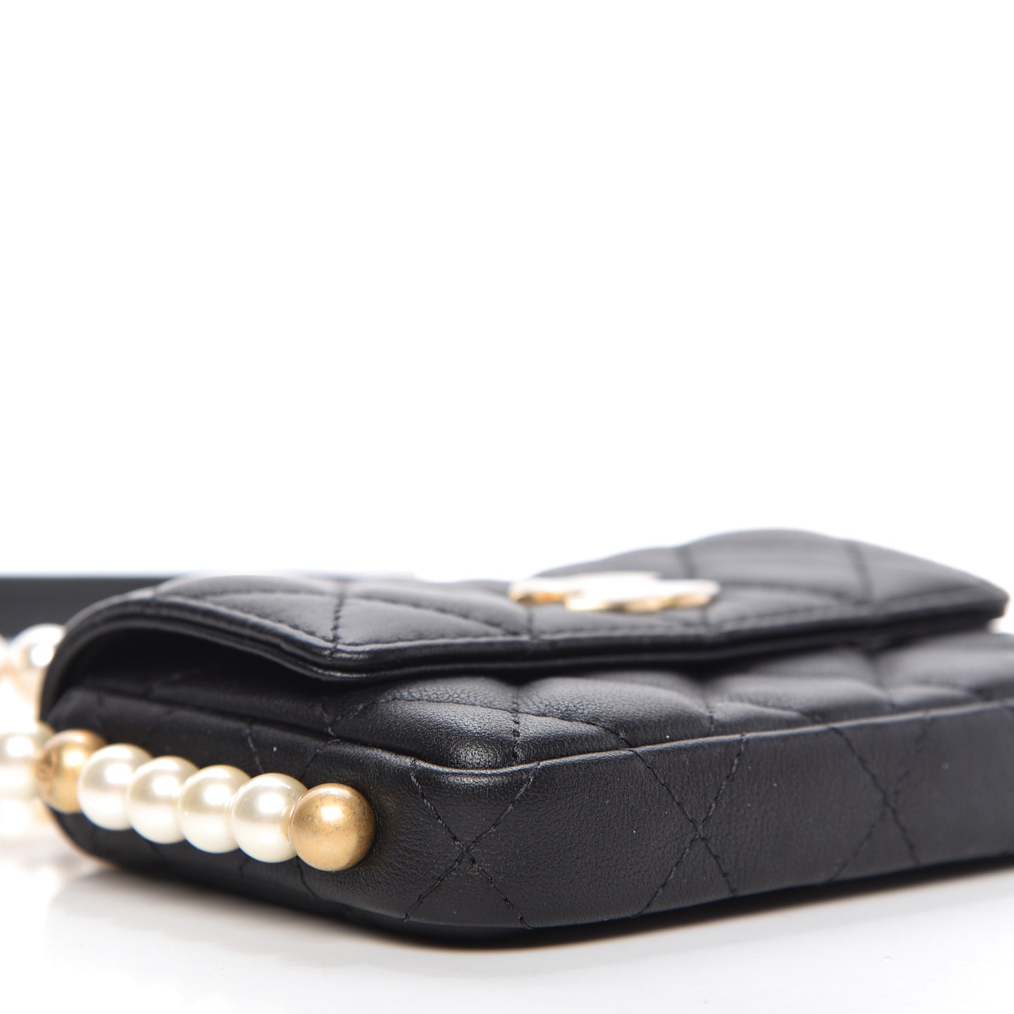 Calfskin Quilted About Pearls Card Holder Flap With Chain Black