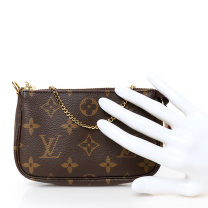 Louis Vuitton Monogram Mini Pochette Accessories 2 of 11