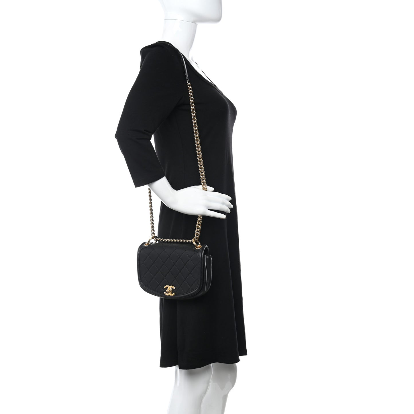 Calfskin Quilted Underline Flap Black
