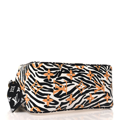 Louis Vuitton Monogram Giant Jungle Beach Pouch Ivory 4 of 9