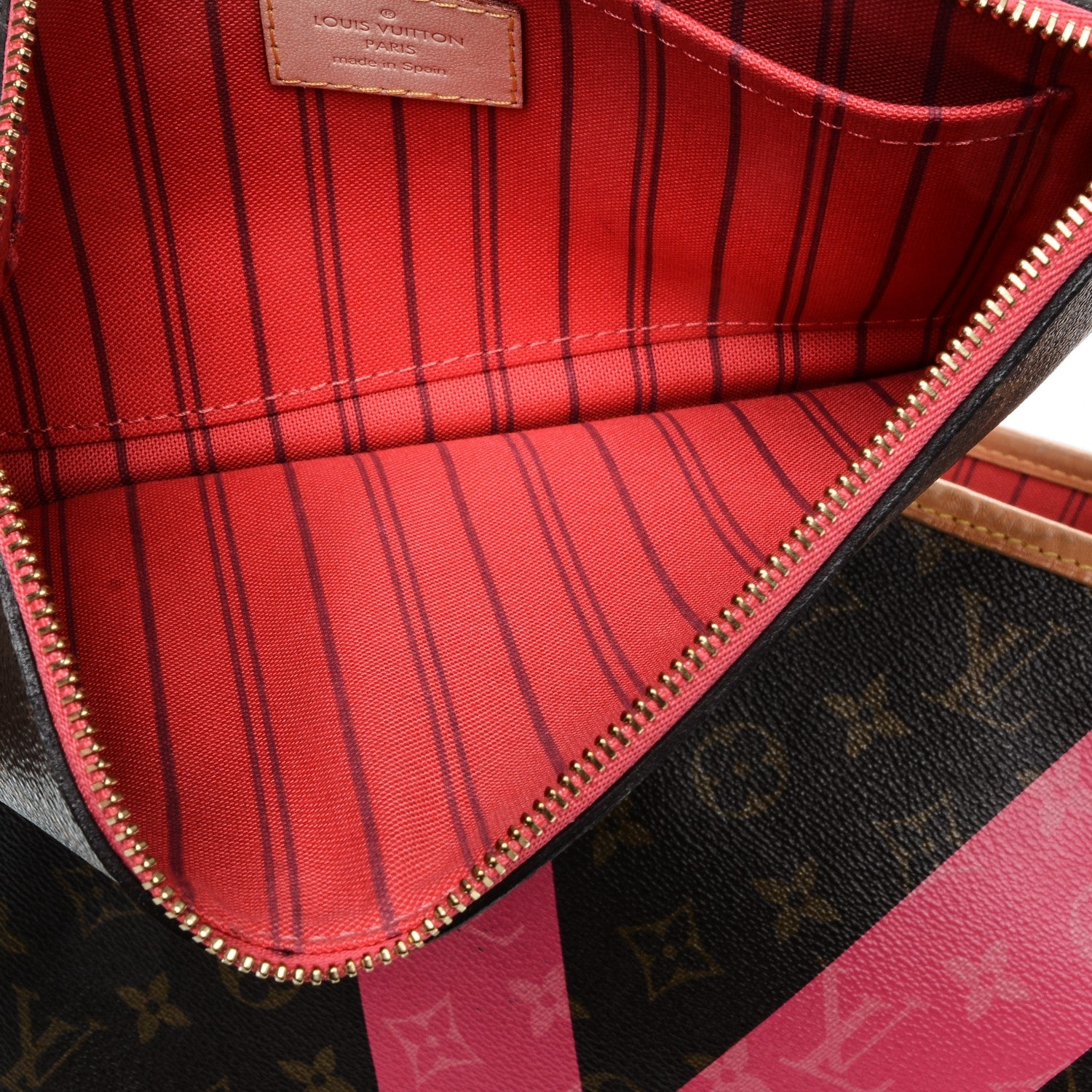Louis Vuitton Monogram V Neverfull MM Grenade 6 of 8