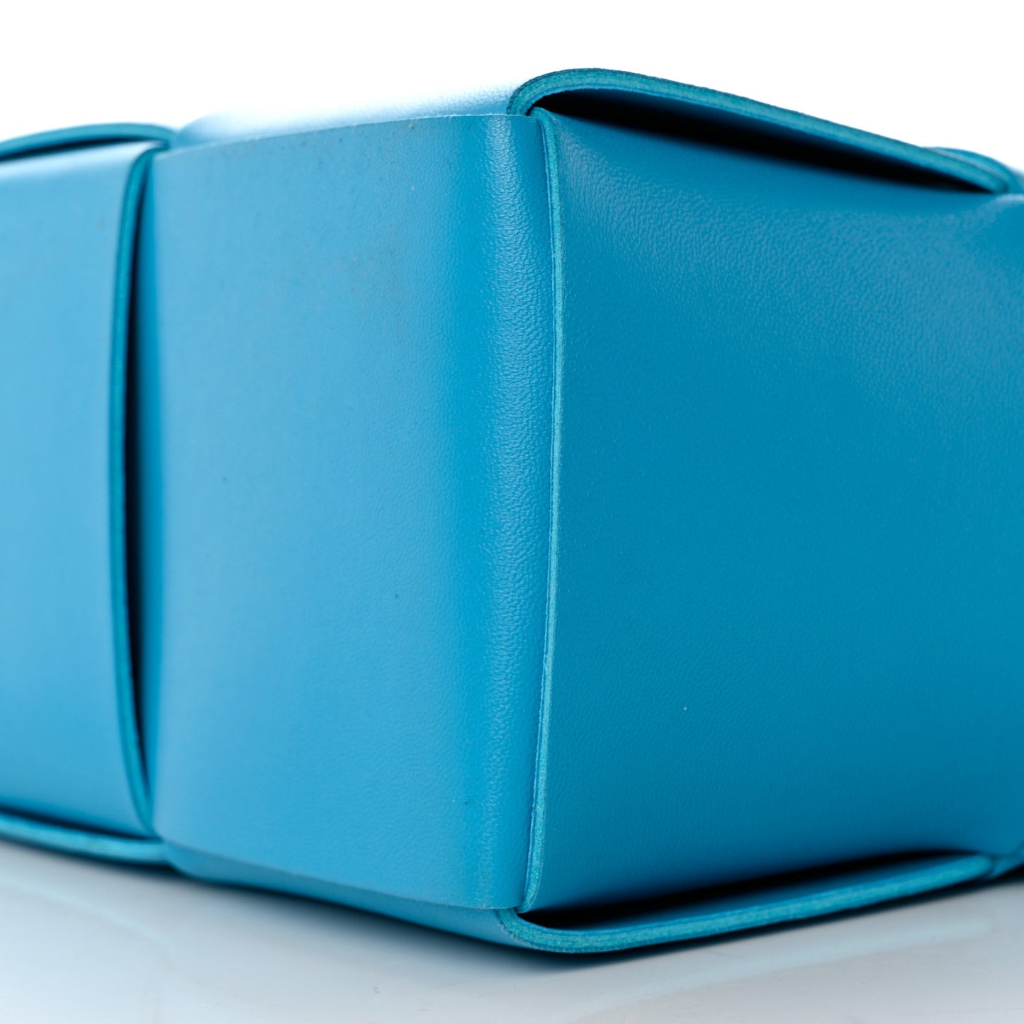 Nappa Maxi Intrecciato Small Arco Tote Pool