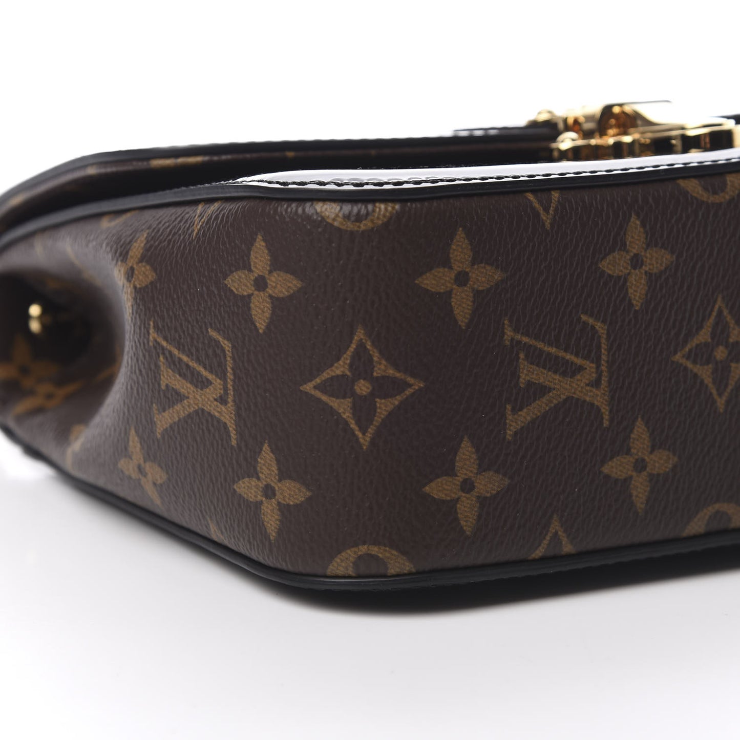 Vernis Monogram Cherrywood BB Black