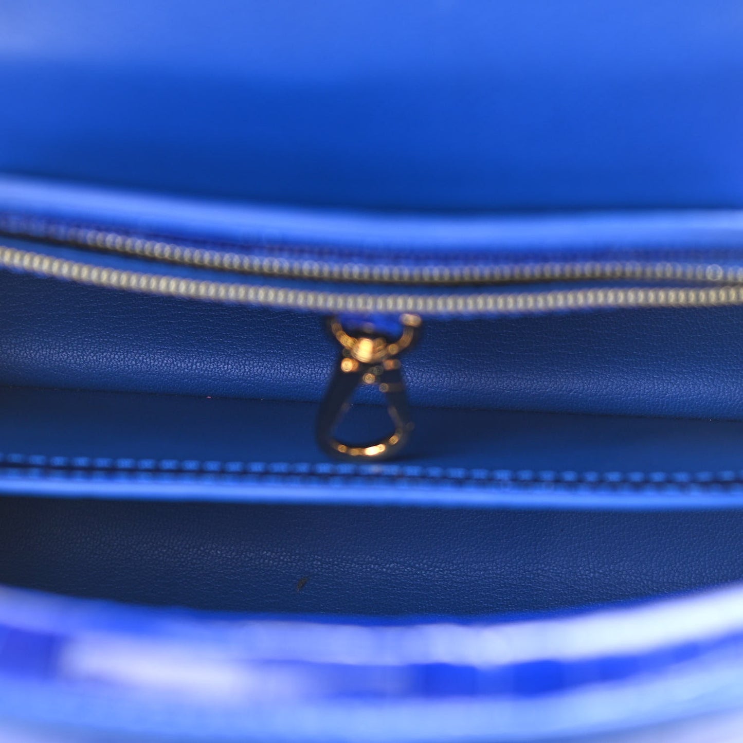 Alligator Capucines BB Bleu Santorin