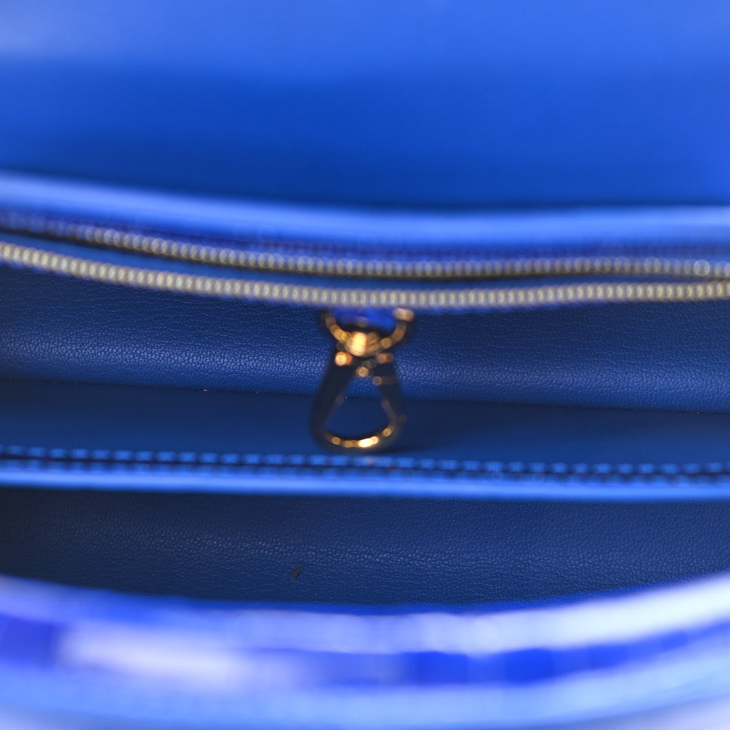 Louis Vuitton Alligator Capucines BB Bleu Santorin 6 of 12