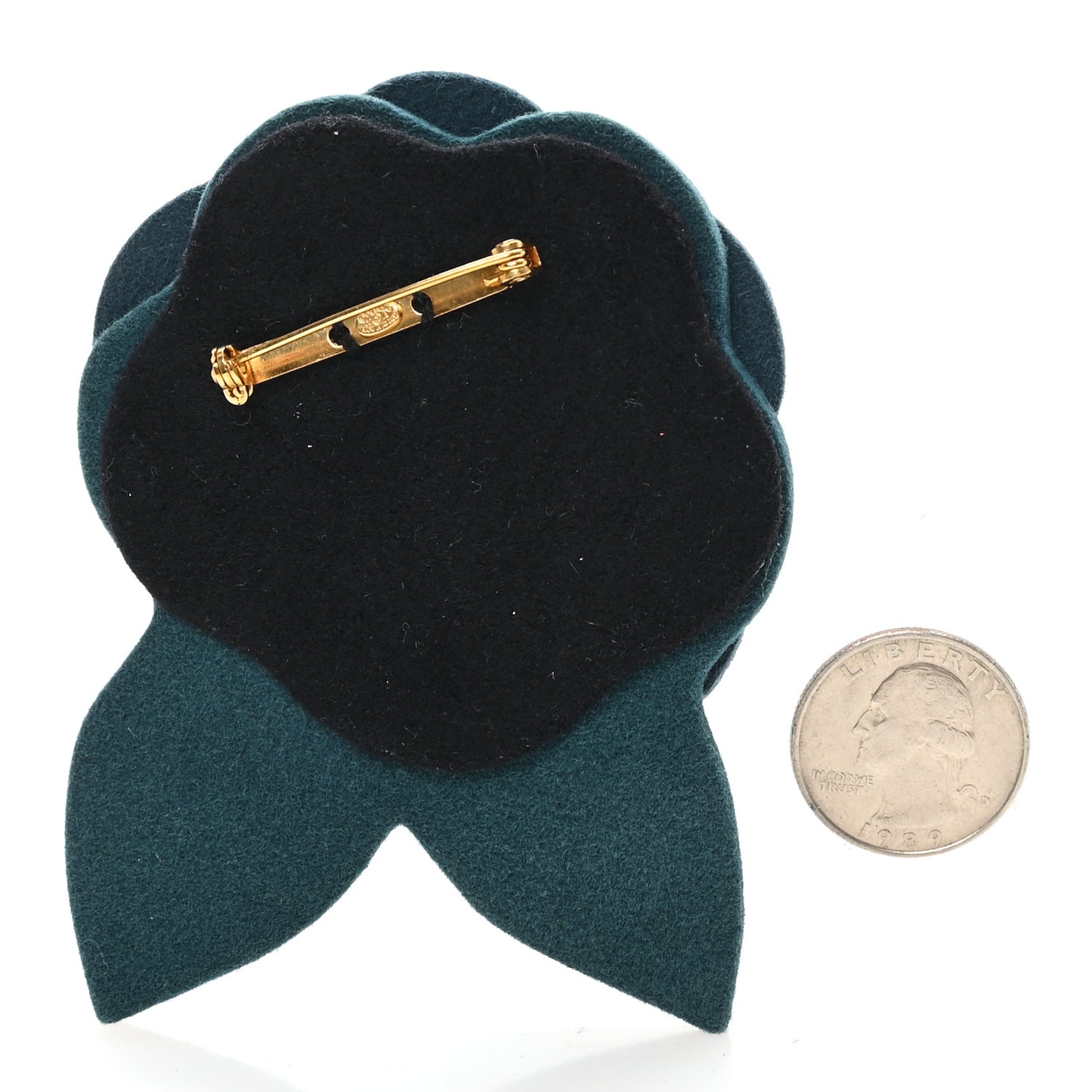 Felt Pearl CC Camellia Brooch Pin Dark Green
