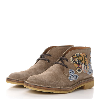 Gucci Suede Tiger Mens Chukka Boot 5 Ardesia 3 of 9