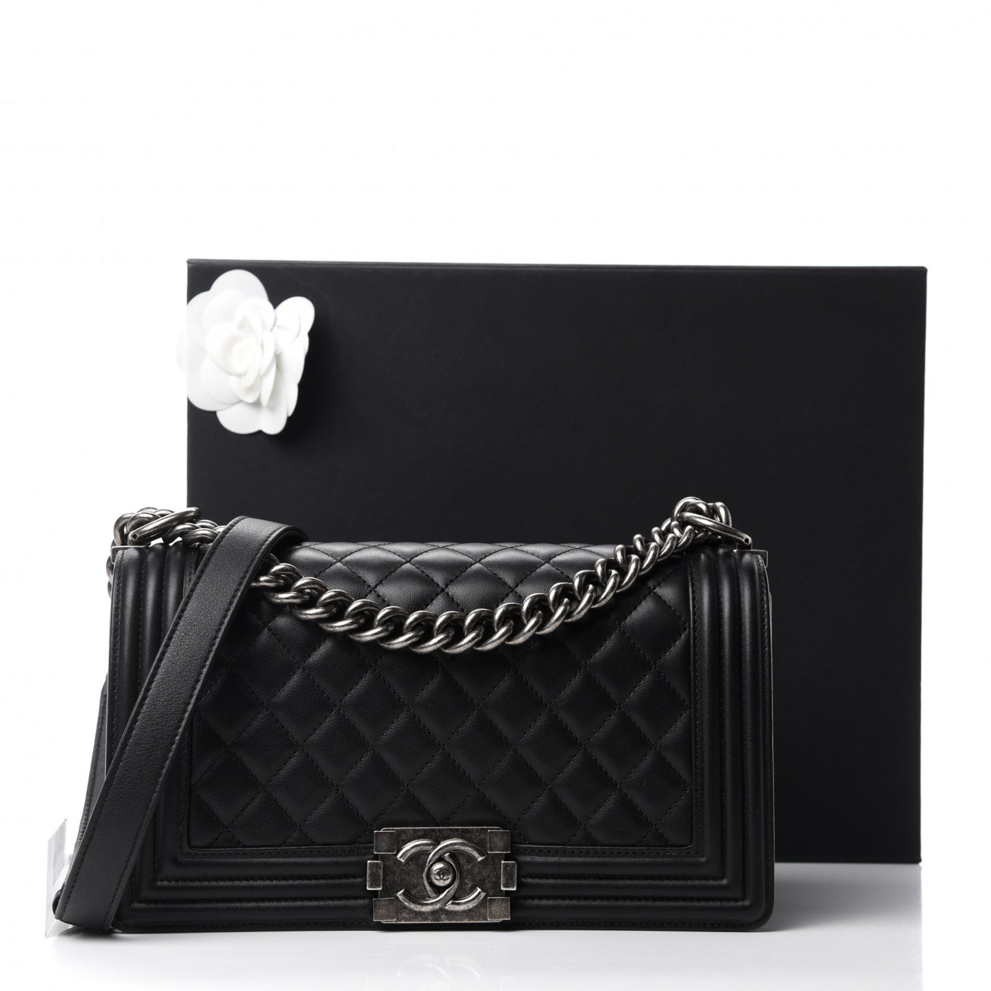 Calfskin Quilted Medium Boy Flap Black