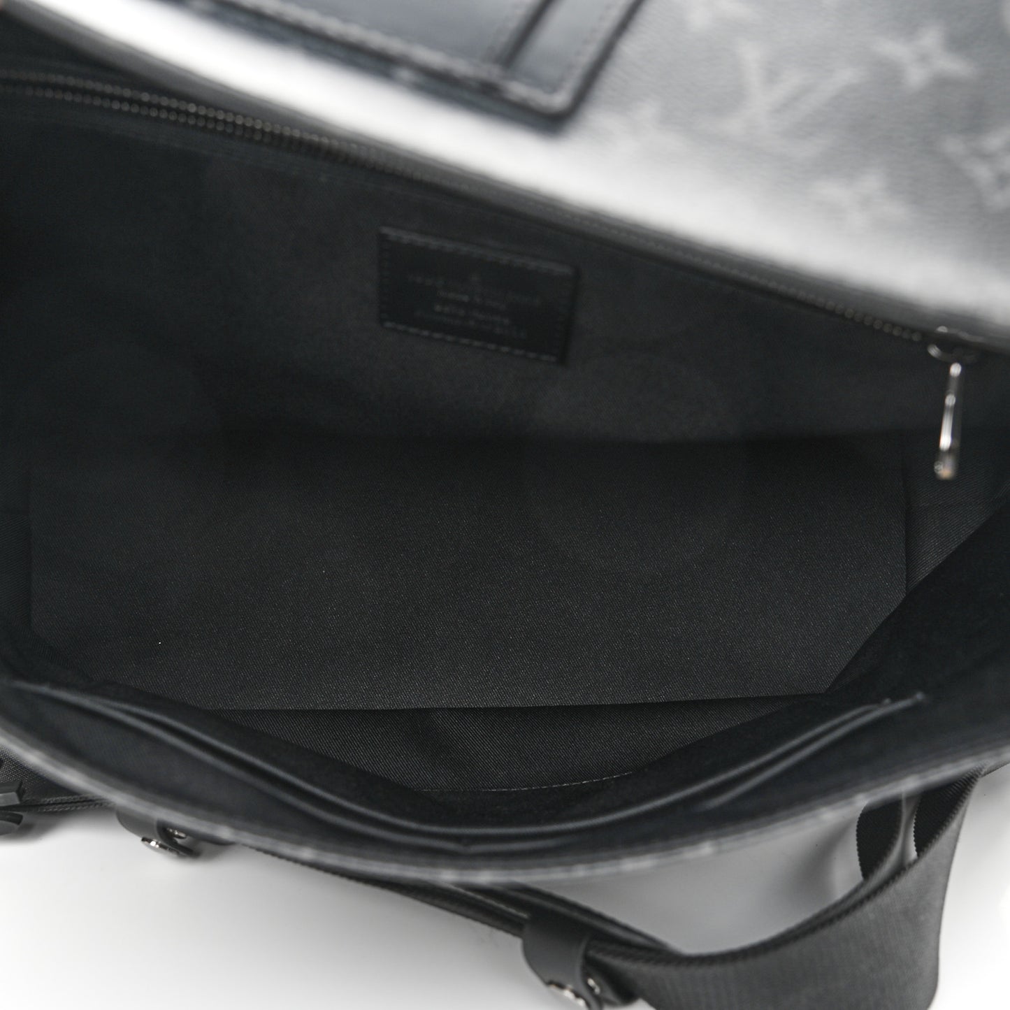 Monogram Eclipse Voyager Messenger MM