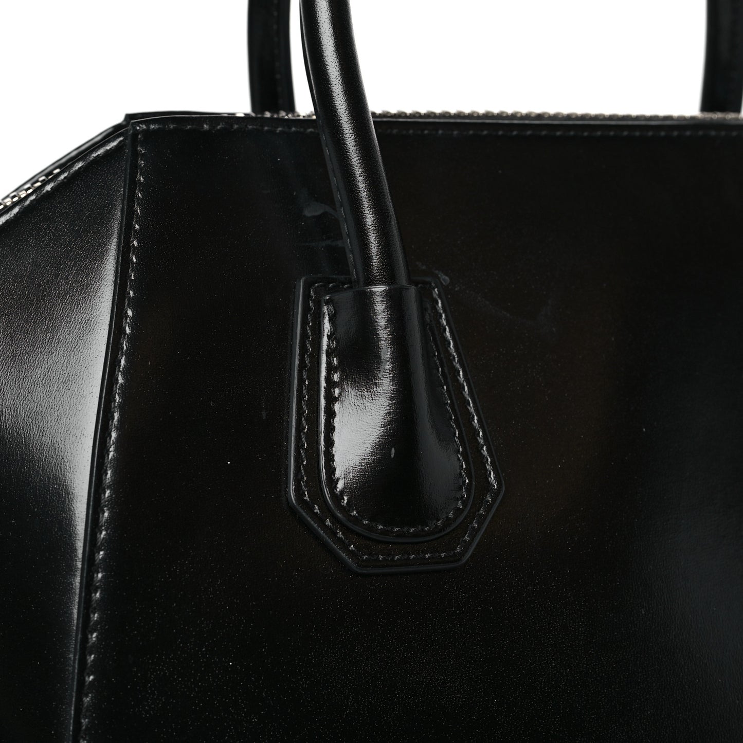 Shiny Lord Calfskin Small Antigona Black