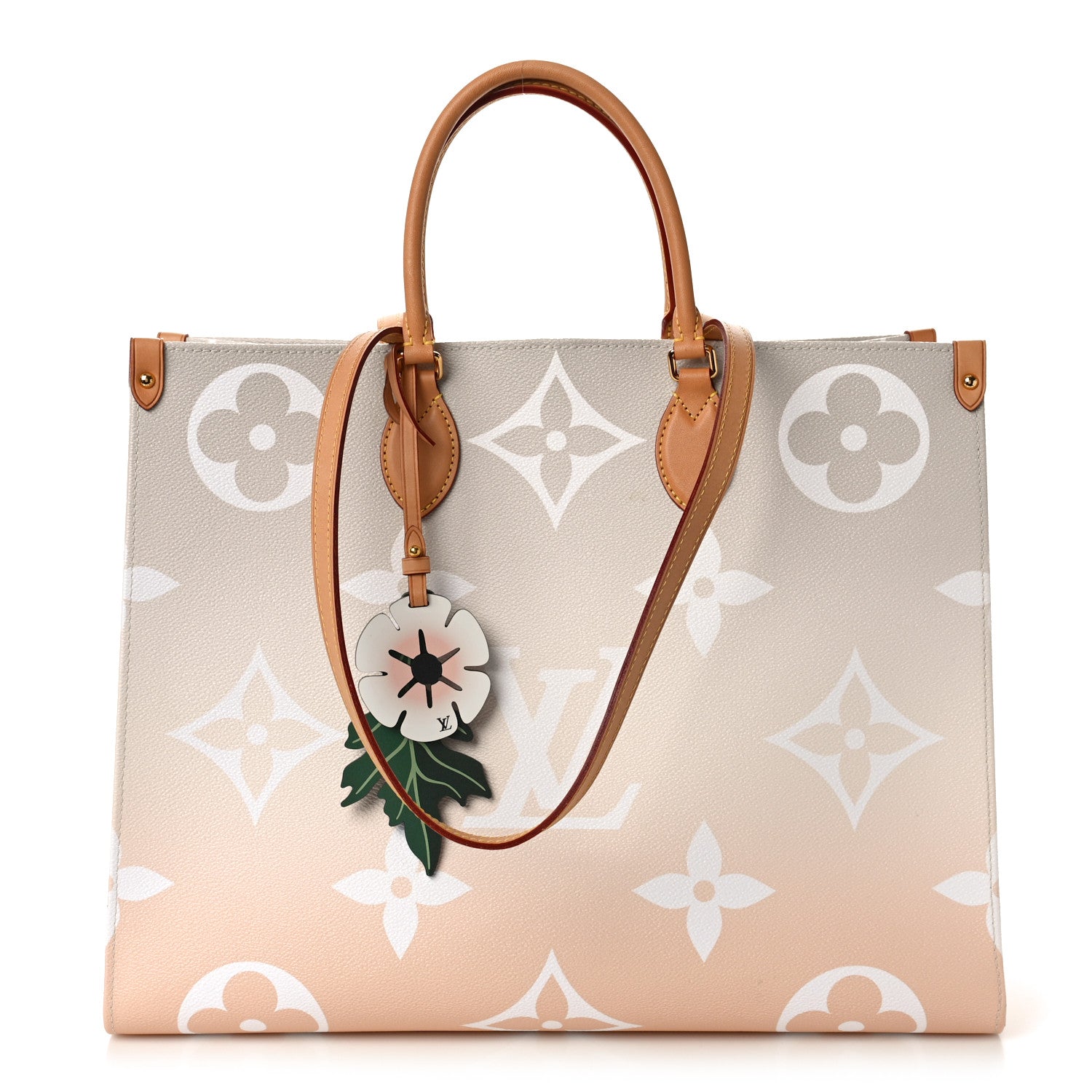 Louis Vuitton Monogram Giant By The Pool OnTheGo GM Brume 1 of 8