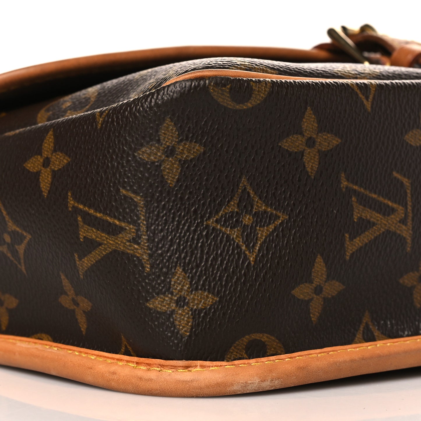 Monogram Sologne