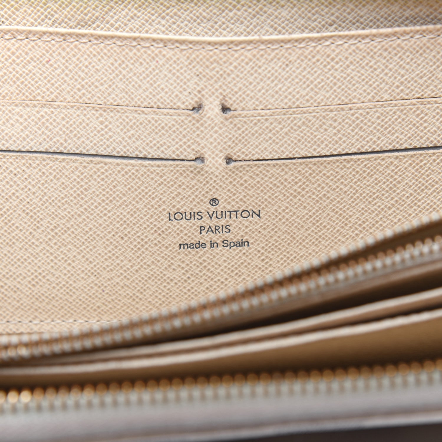 Louis Vuitton Damier Azur Zippy Wallet 8 of 24
