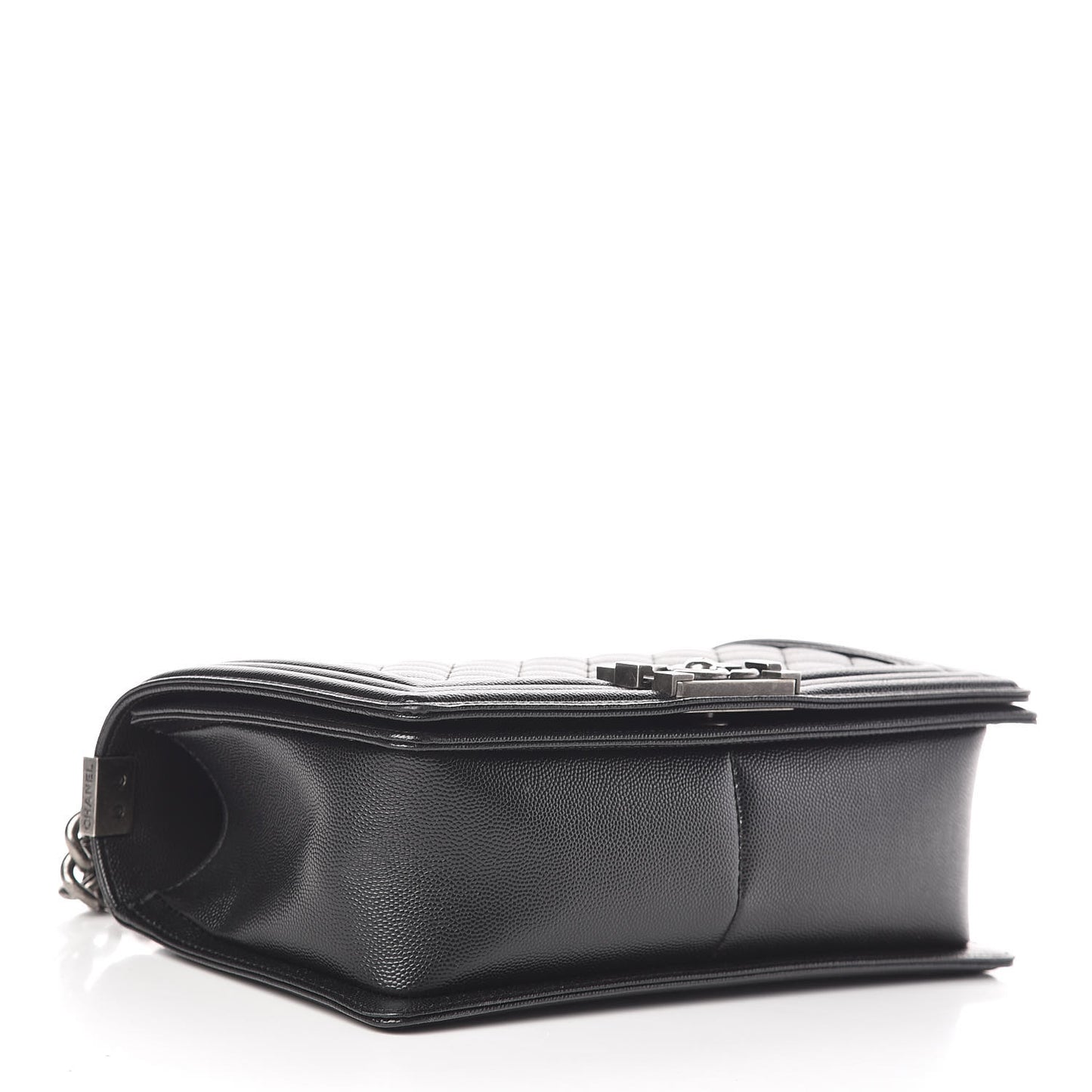 Caviar Quilted Medium Boy Flap Black