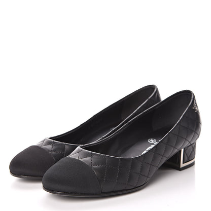 Chanel Aged Calfskin Grosgrain Quilted Cap Toe Pumps 35 Black 3 of 10