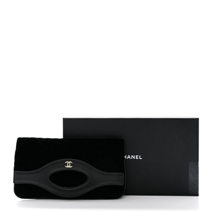 Chanel Velvet Lambskin 31 Pouch Black 8 of 8