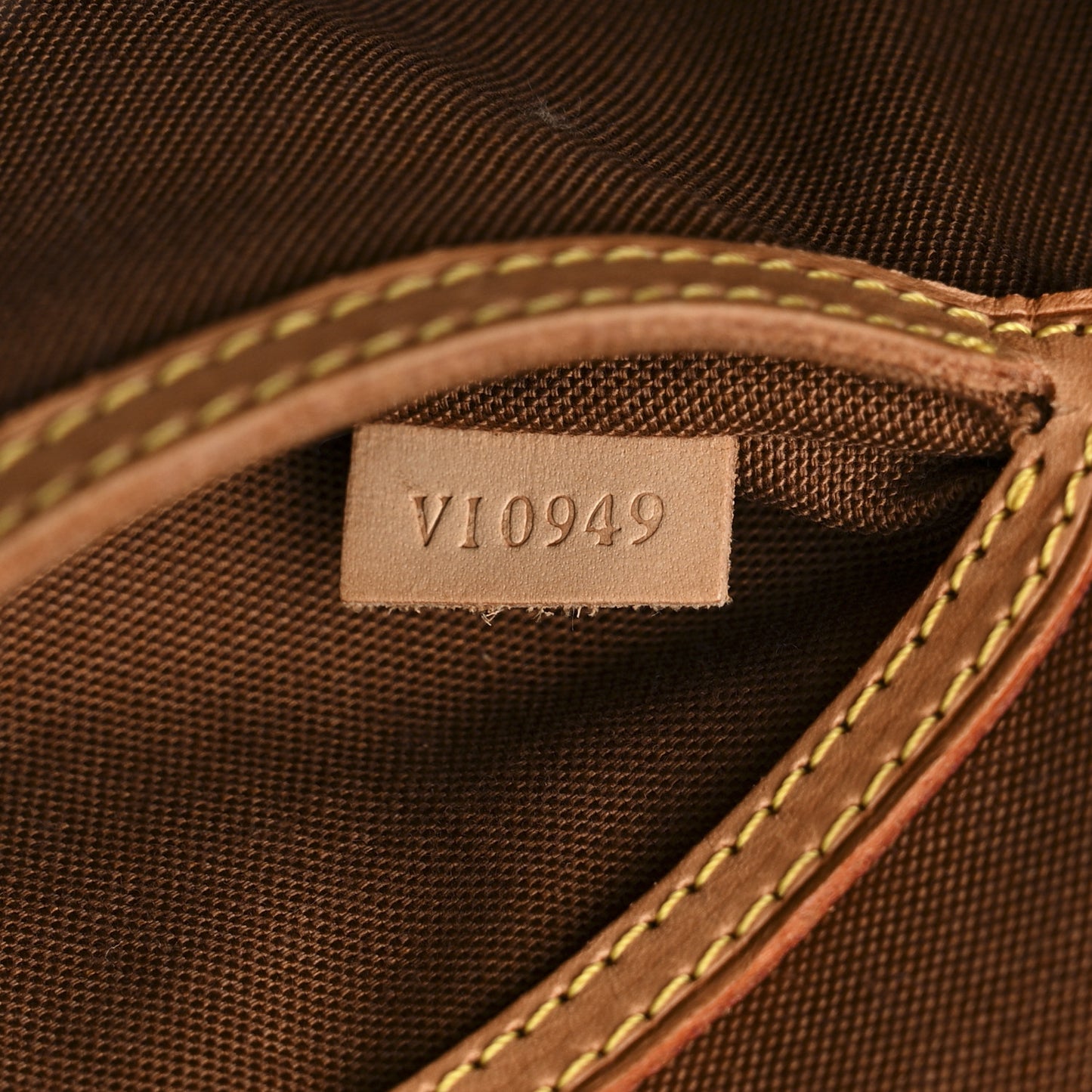 Monogram Alma PM