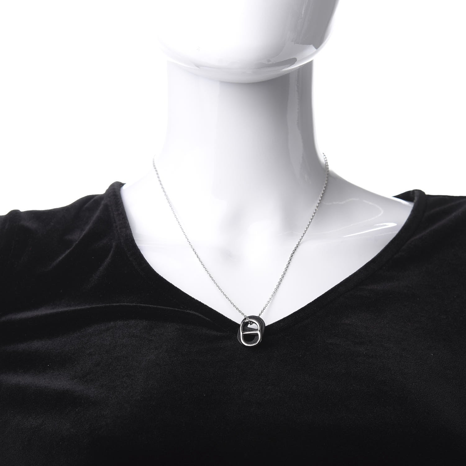 Hermes Swift O'Maillon Pendant Necklace Black 2 of 6