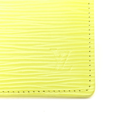 Louis Vuitton Epi Card Holder Pistache 8 of 11
